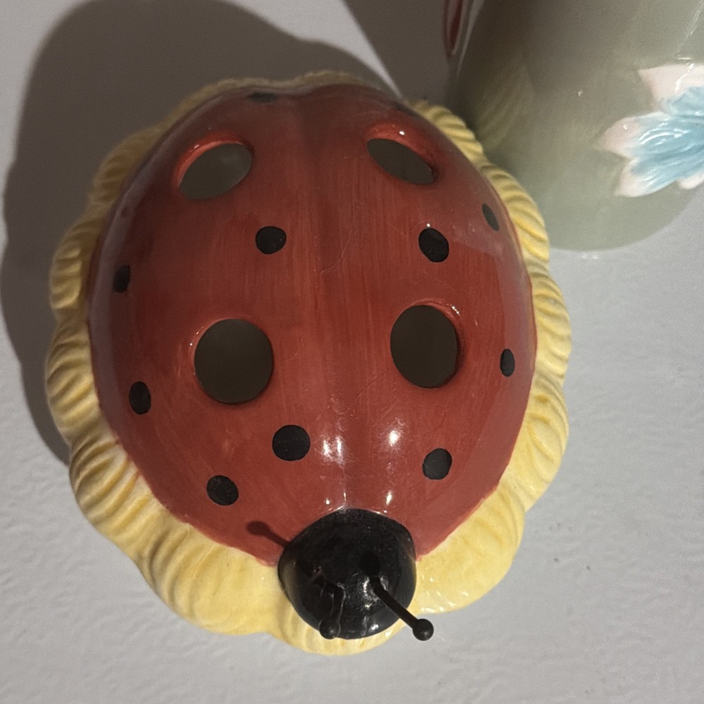 Ladybug Theme Ceramic Bathroom Accessories Set with Toothbrush Holder 3pcs