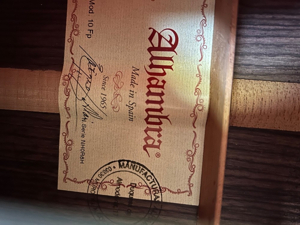 Alhambra Model 10Fp Classical Guitar