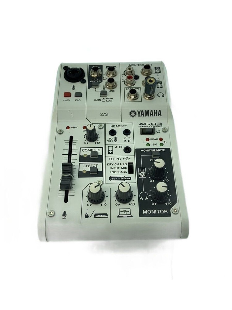 YAMAHA AG03 MIXER Used