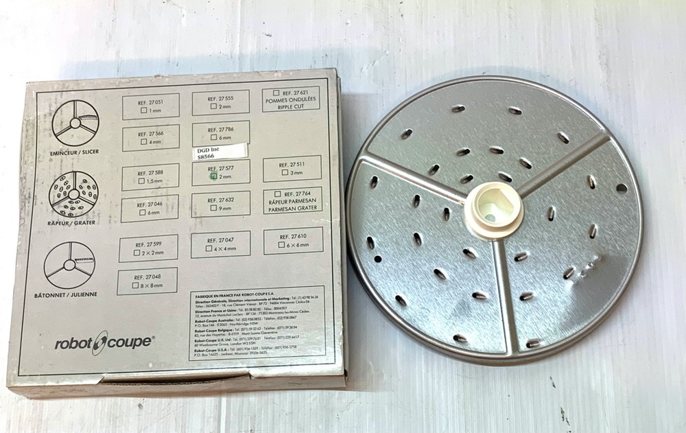 Robot Coupe Ref: 27577 2mm Grater NEW IN BOX S8566