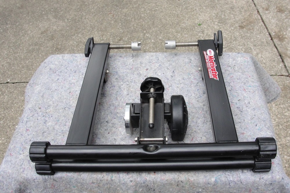 Bell Motivator Cycle Trainer & Saris Front Wheel Block.