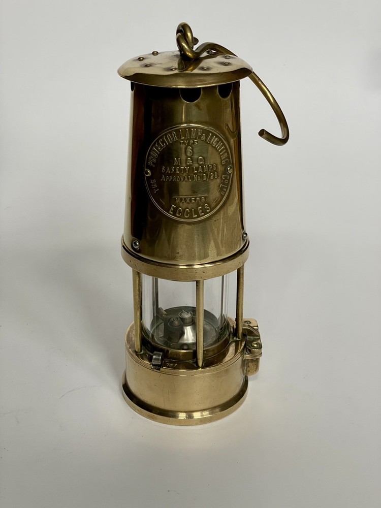 🌟 Eccles Protector Type 6 Miners Lamp – 1976 -  Ready to Use