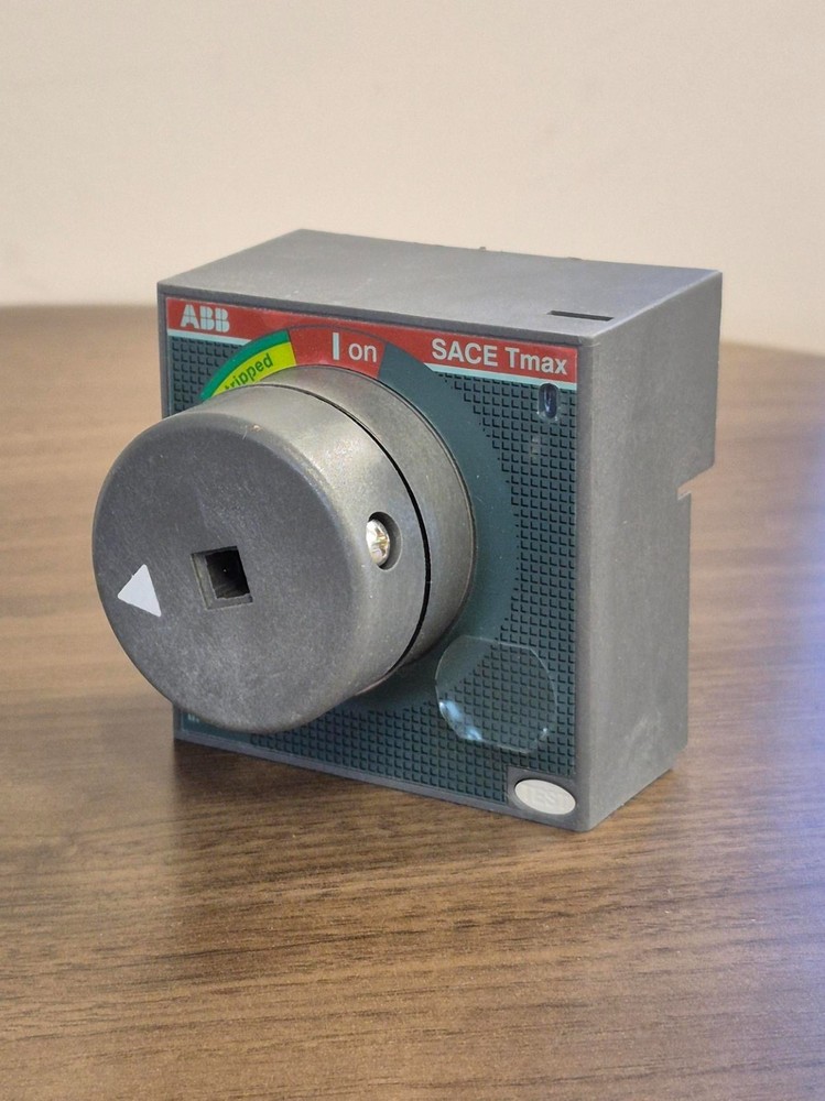 ABB KT3VD-M Variable Depth Operating Mechanism (New - Open Box)