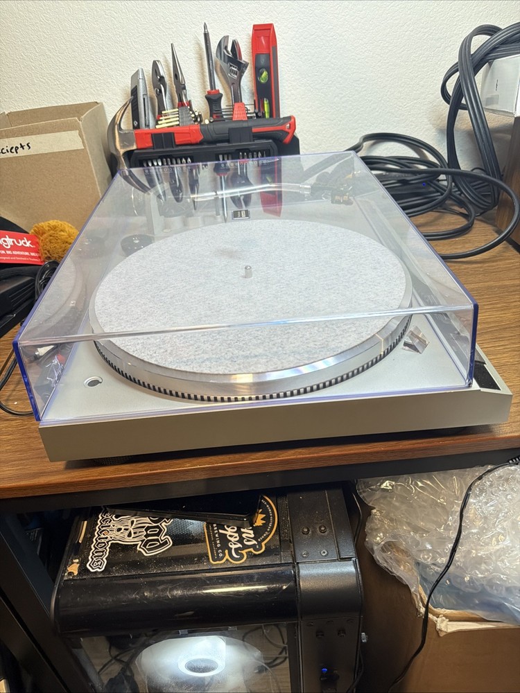 Technics SL-Q2 Turntable, Just About Mint, New Lid, Serviced
