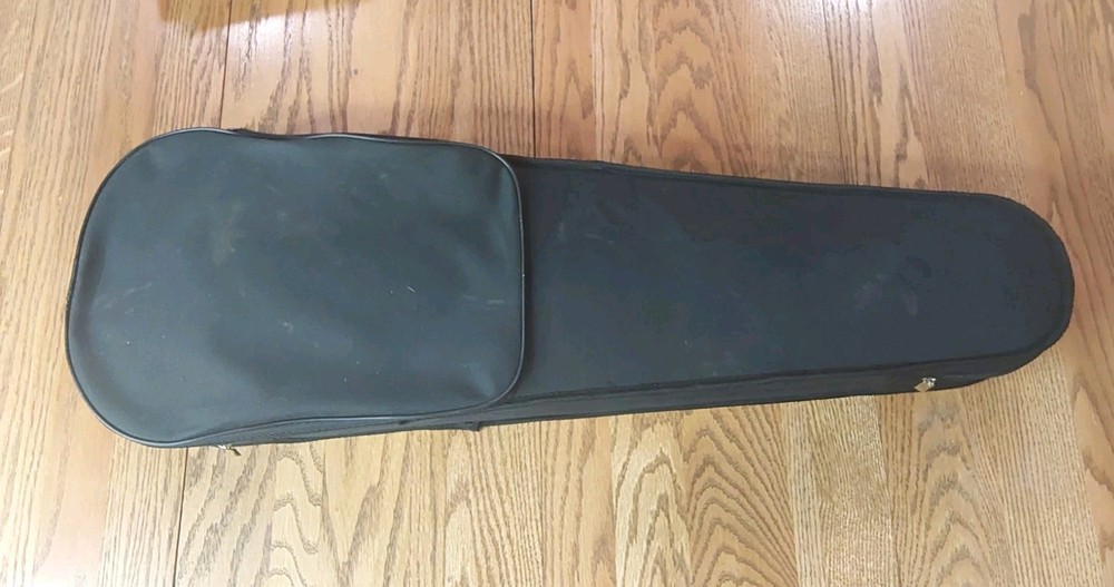 Lightweight BLACK VIOLIN CASE with Soft Silver & Gray Lining (SIZE: 4/4)