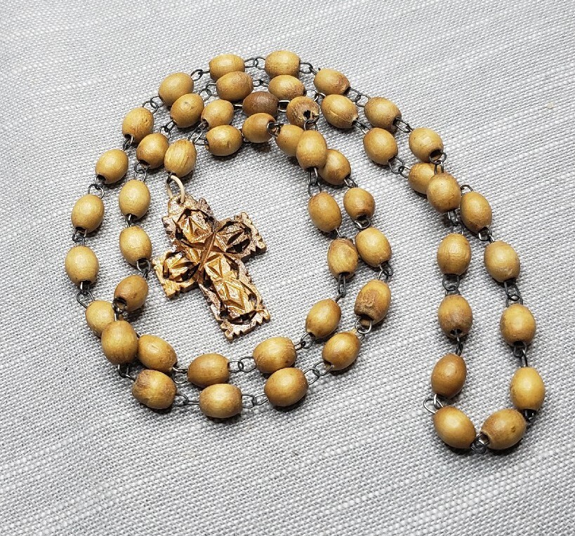 Vintage Rosary Catholic Olive Wood beads Christian H26