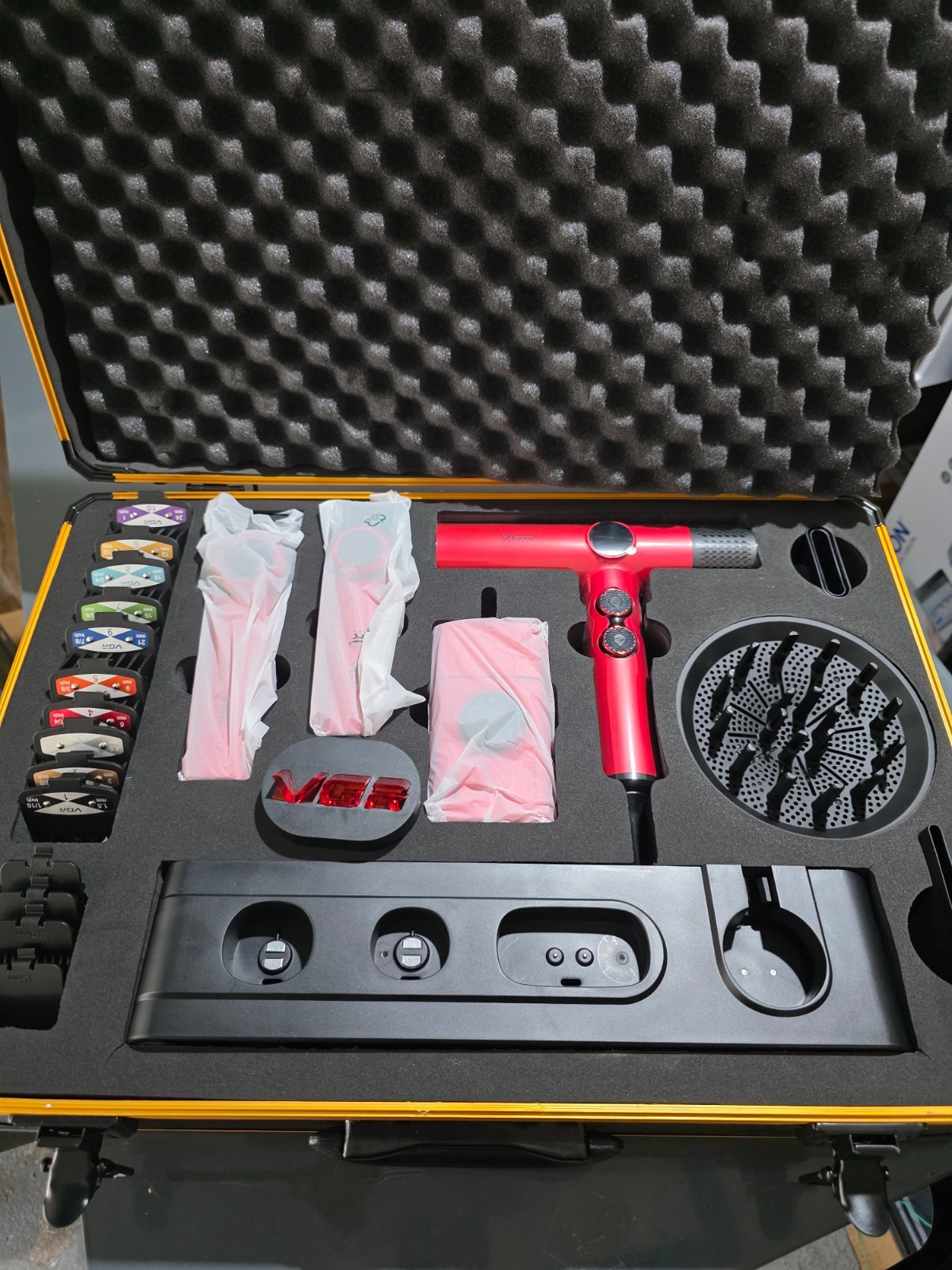 VGR Stepless Pro 4-in-1 Barber Series Combo Kit for Salon