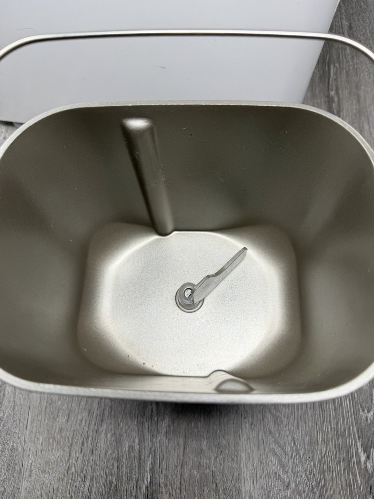 Panasonic SD-YD205 Automatic Bread Maker Machine TESTED / WORKS