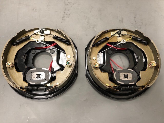 LIPPERT 4.4K, 10" ELECTRIC TRAILER BRAKE ASSEMBLIES 3615851, 361585 SHIPS TODAY!