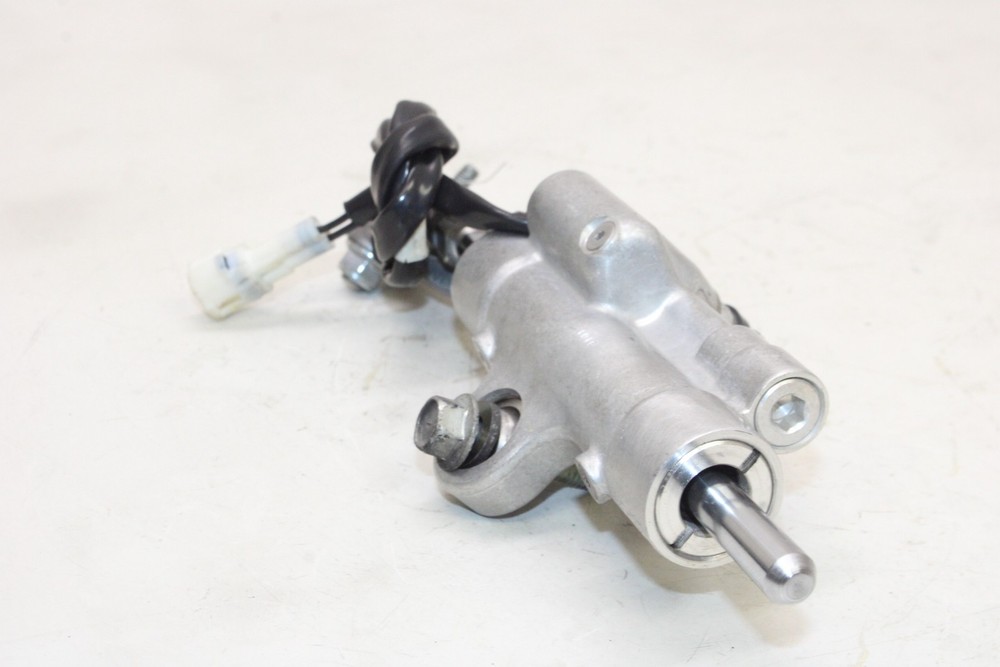 2009 Yamaha YZF R1 OEM STEERING DAMPER STABILIZER