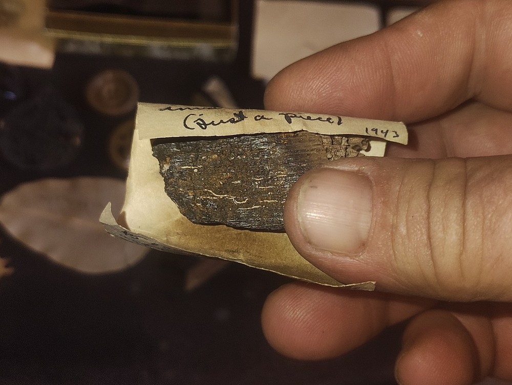 WW2 Ghost Army Group Invasion Barge Piece Dog Tags 604th Eng Camouflage Btn