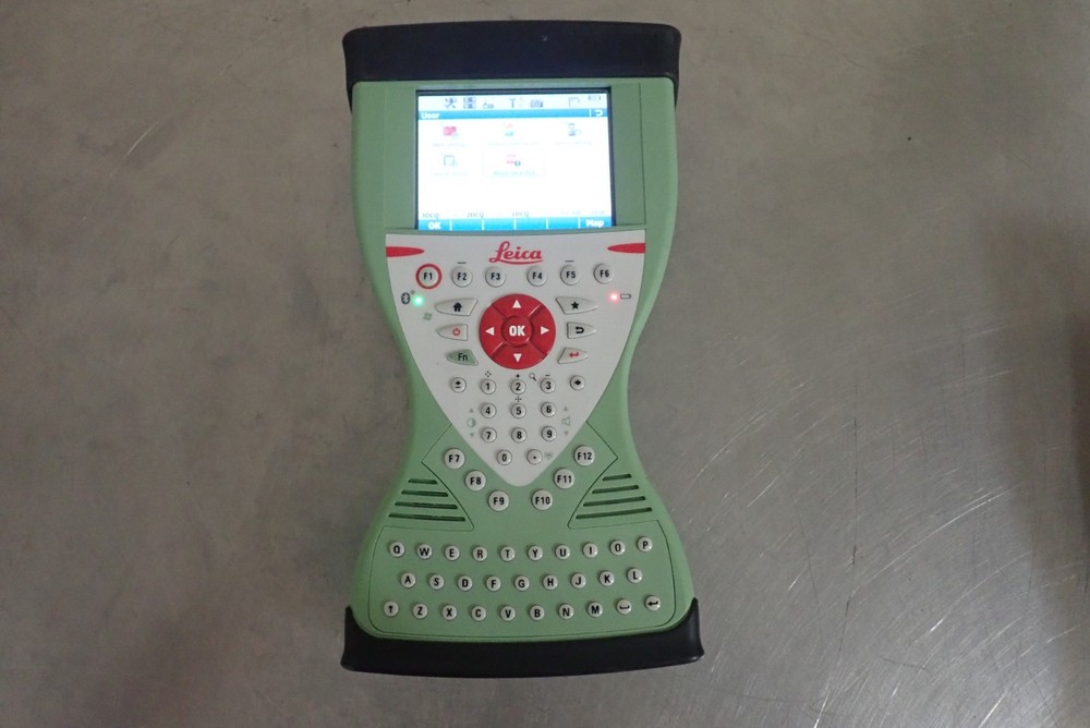 Leica VIVA CS15 Field Controller