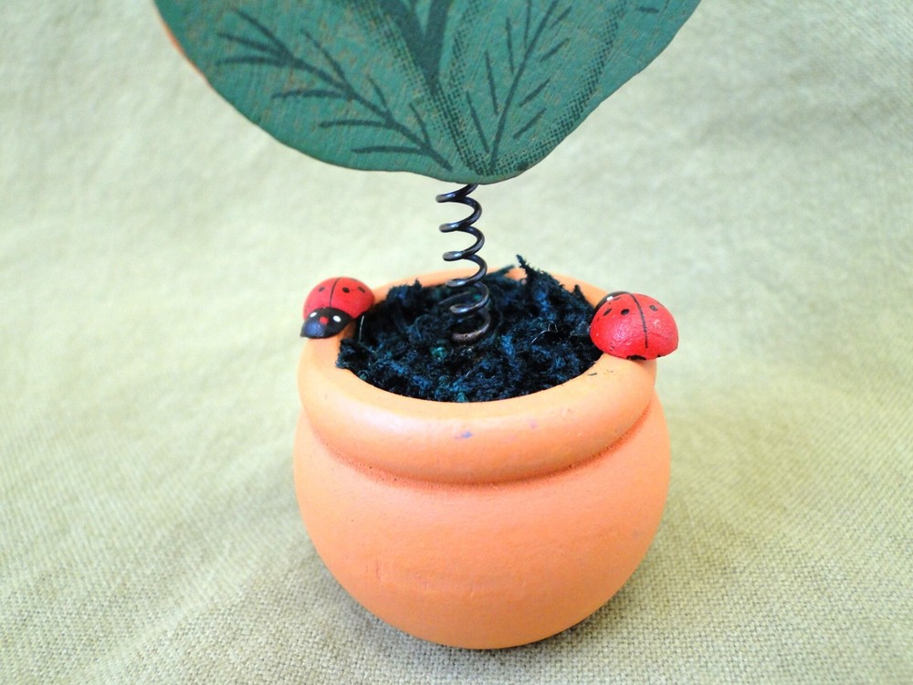 Orange Flower Note Holder