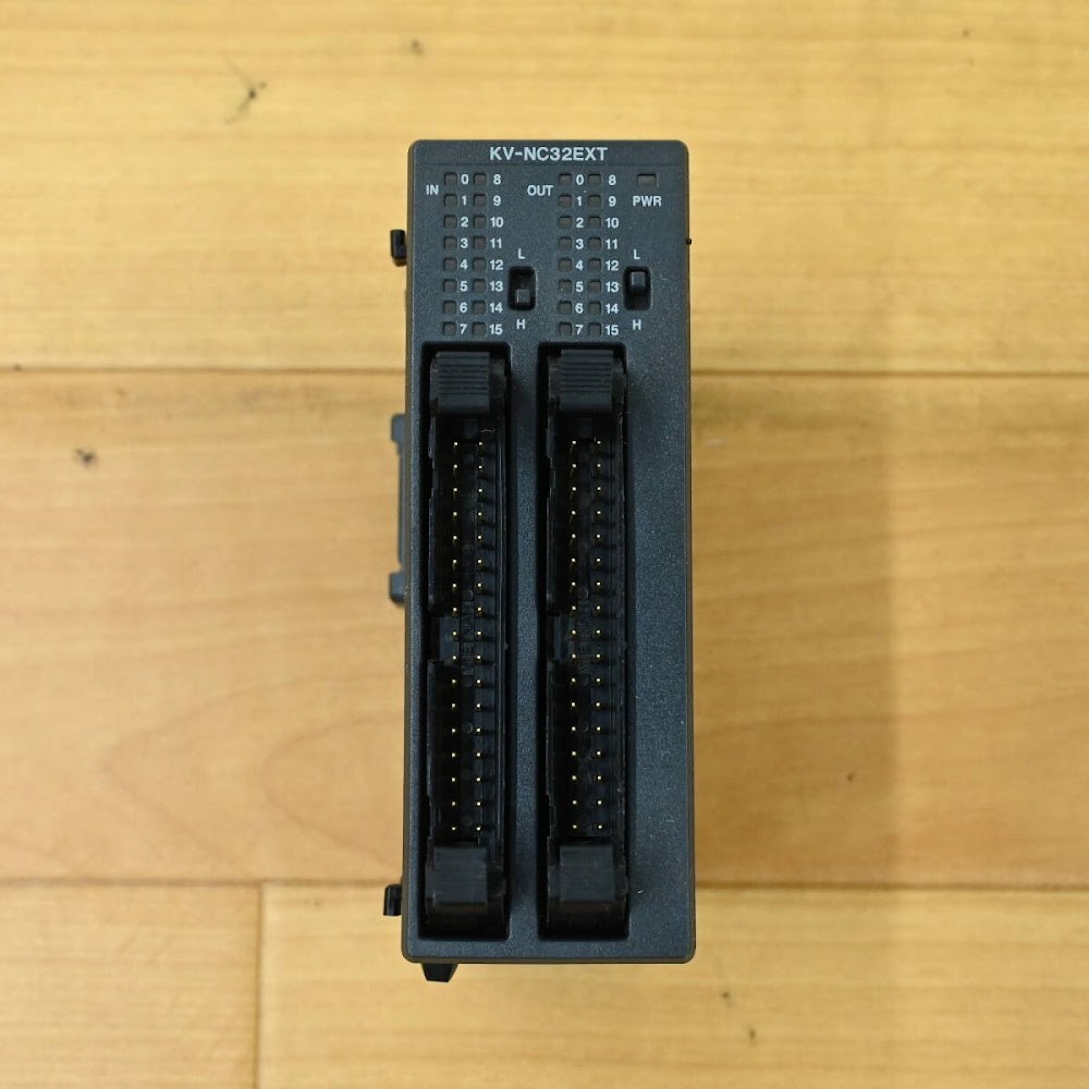 KEYENCE KV-NC32EXT PLC Network Communication Module Tested USED