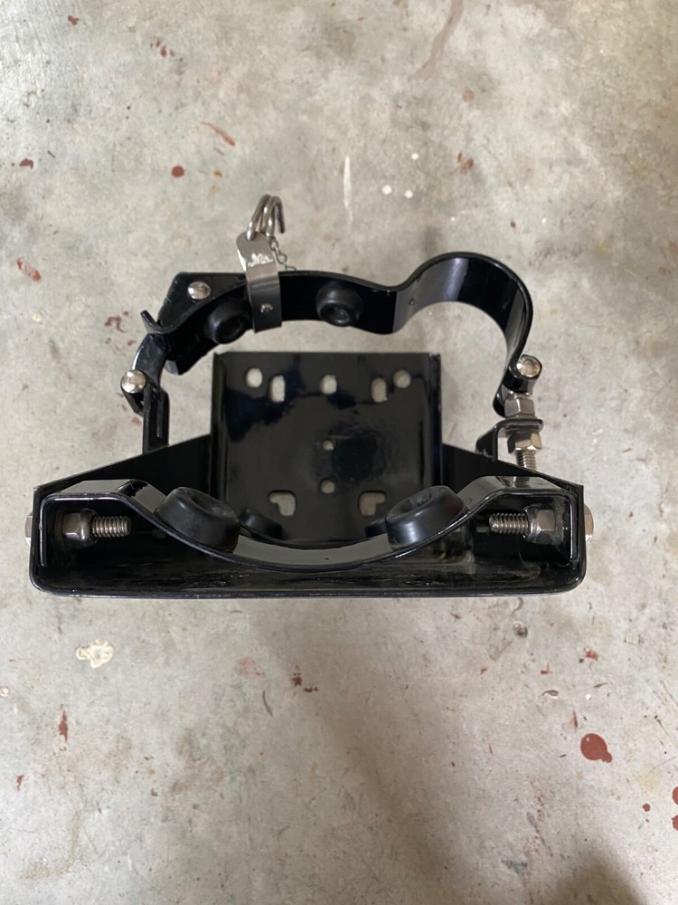 Metal Vehicle Fire Extinguisher Bracket