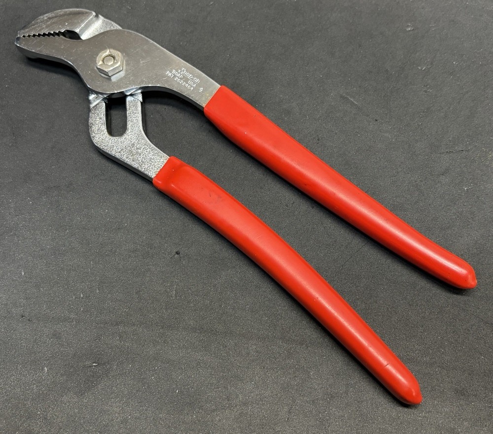 NICE! Snap On Tools RED Soft Grip Adjustable Slip Joint Locking Pliers 90AP