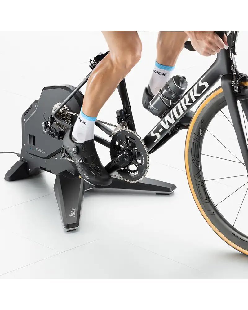 - Tacx Flux S Smart Training Rollers