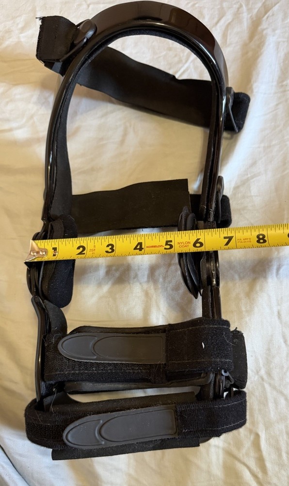 Donjoy Defiance Knee Brace - Left - Large