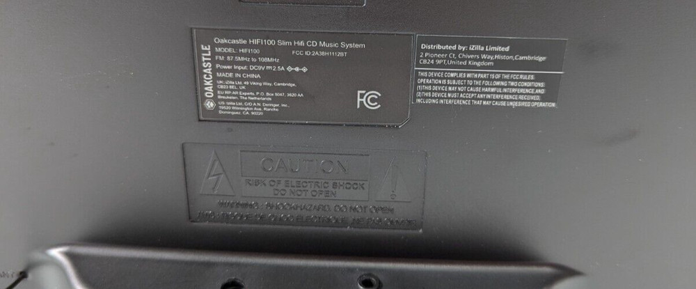 Oakcastle HIFI100 Compact Stereo System with Bluetooth Wall Mountable CD Player