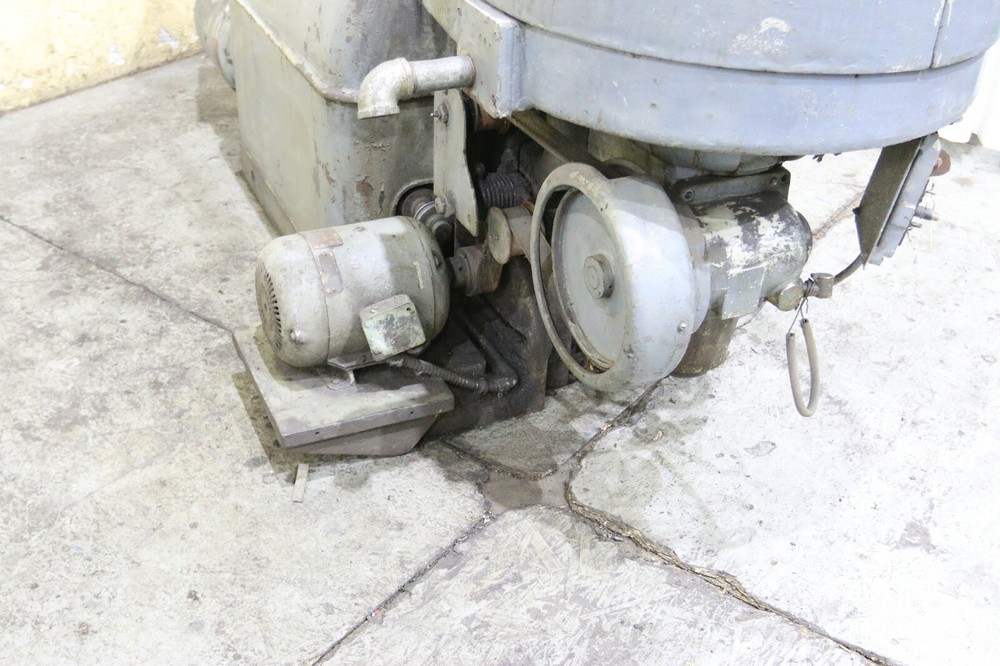24" HEALD HORIZONTAL SPINDLE ROTARY GRINDER: YODER #71257