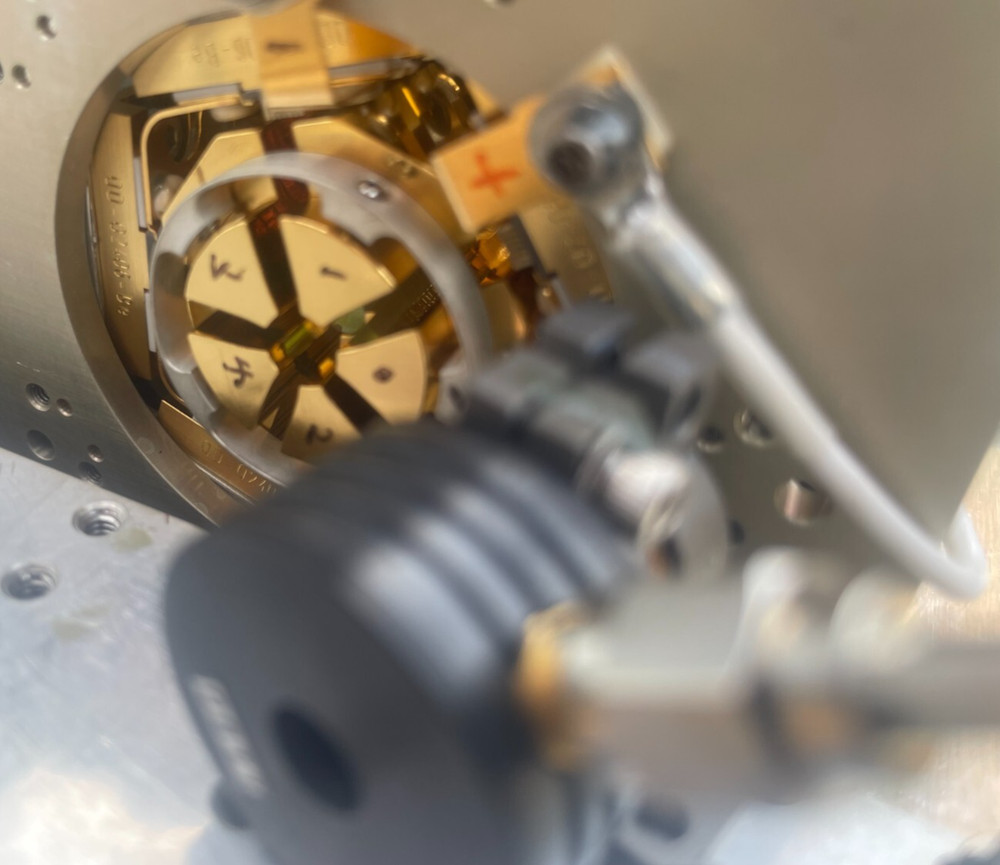 Custom NASA Triple Stack Diode Laser,2050nm?Optics for Research Optical Isolator