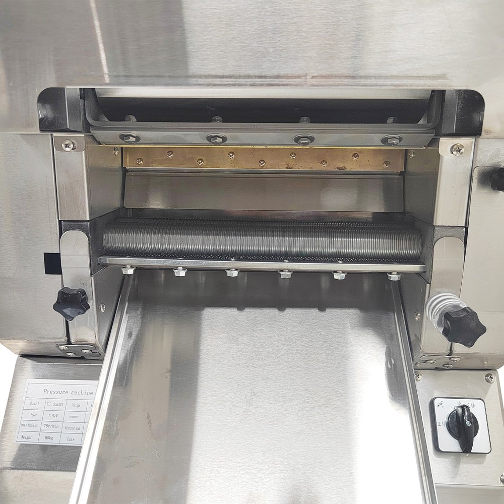 Dough Roller Sheet Making Machine Pasta Maker Noodle Pressing Roller 1.5mmCutter
