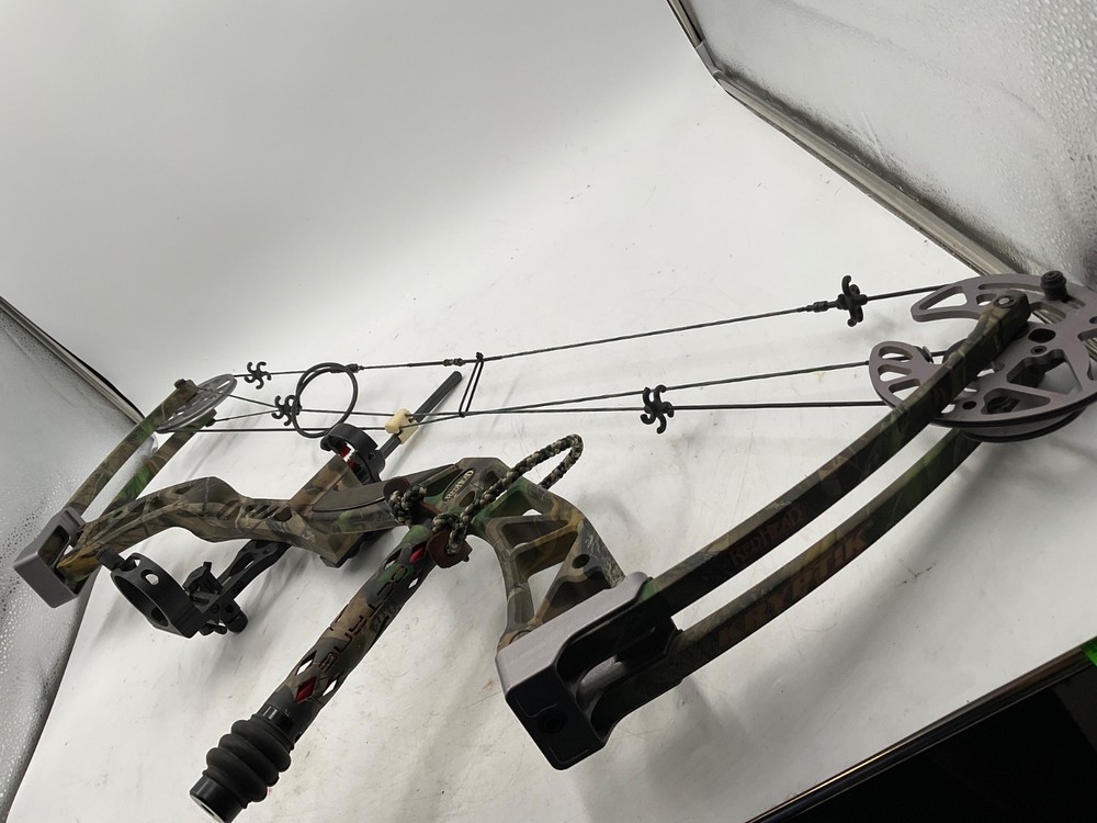 bowtech compound bow right hand kryptik redhead 
