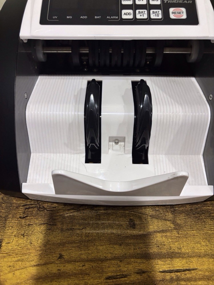 Bill Counting Machine Trigear Model NX220B