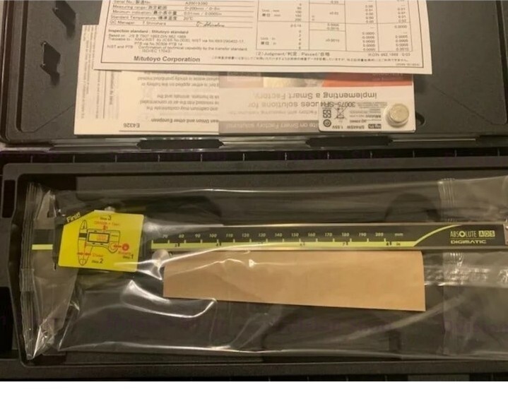 1PC  Range 0-8 Digital 500-197-30  Authentic Absolute Digimatic Caliper   #A