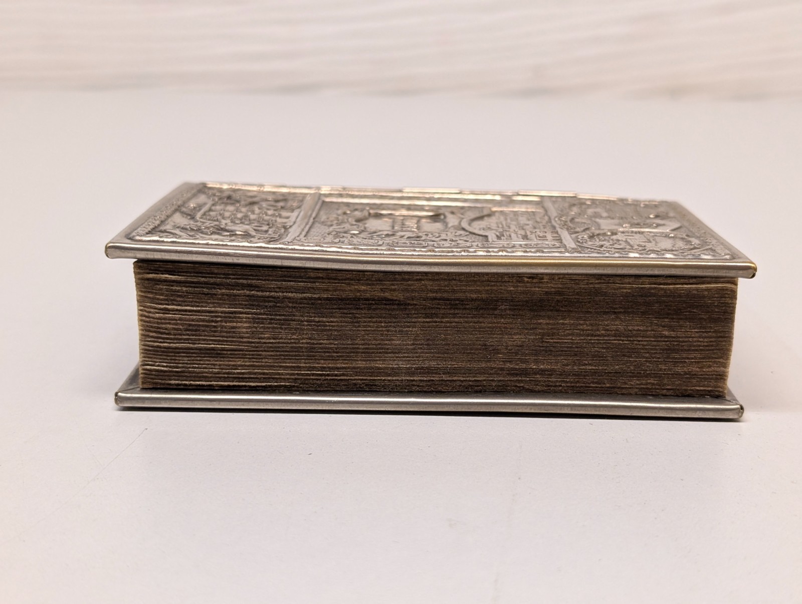 Hebrew Machzor Prayer Book With Ornate Metal Cover