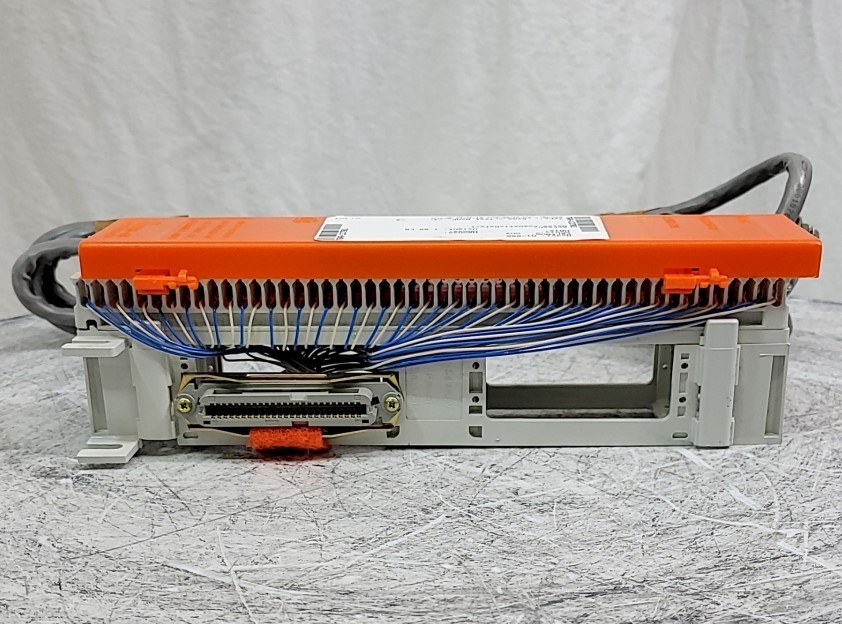 SIEMON M1-60R Network Block 50-pin