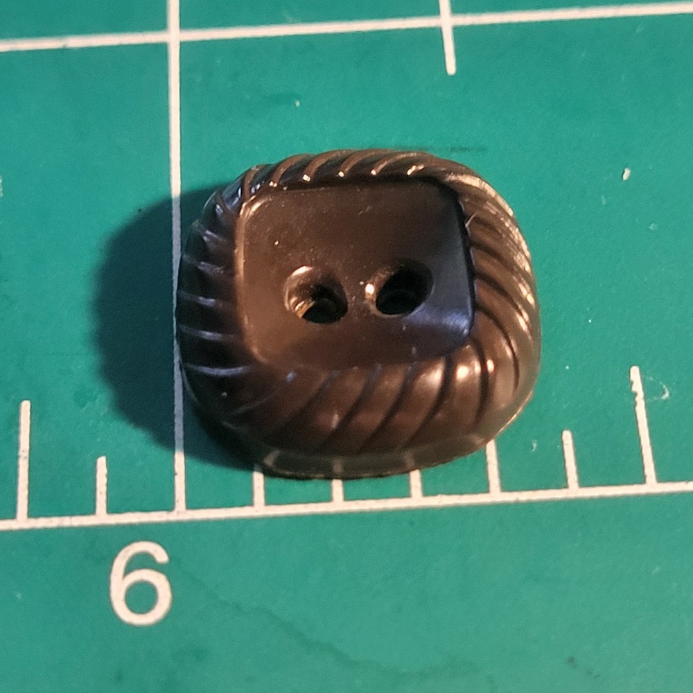 Colt # 7 button brown square fancy edges 5/8" confirmed pattern excellent
