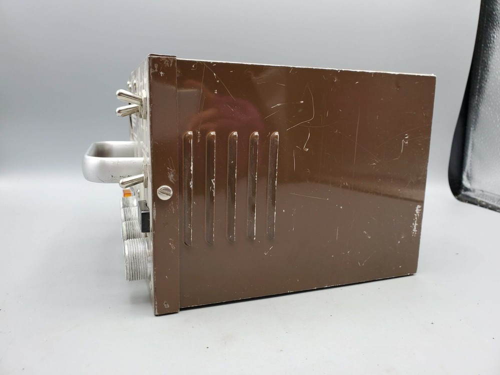 Speedotron Model D402 Power Pack Brown Line 400Ws - Untested AS-IS