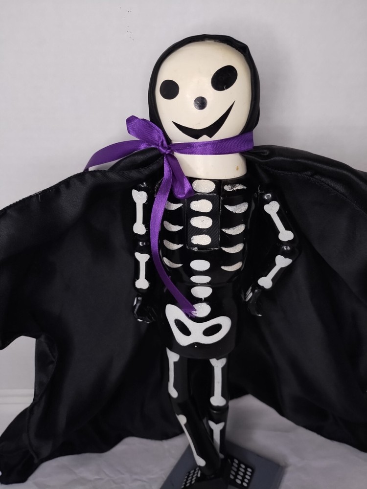 Skeleton Nutcracker Halloween Decor Wood with Cape 2012