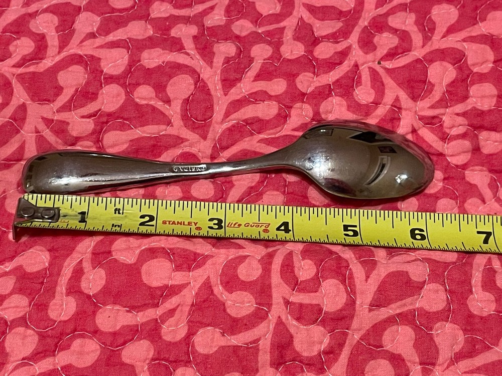 4 Oneida VOSS Stainless Concave Glossy Teaspoons 6 1/4”