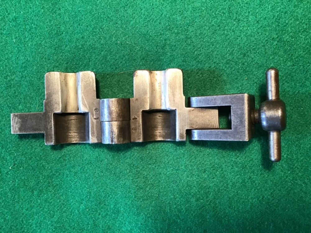 Lee Enfield Armourers Muzzle Protector Cleaning Rod Guide, Crowsfoot marked.