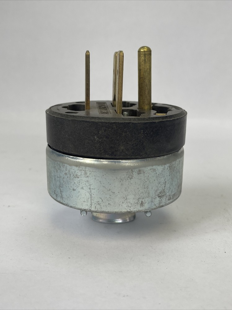 HUBBELL 8431 PLUG 30A 250V