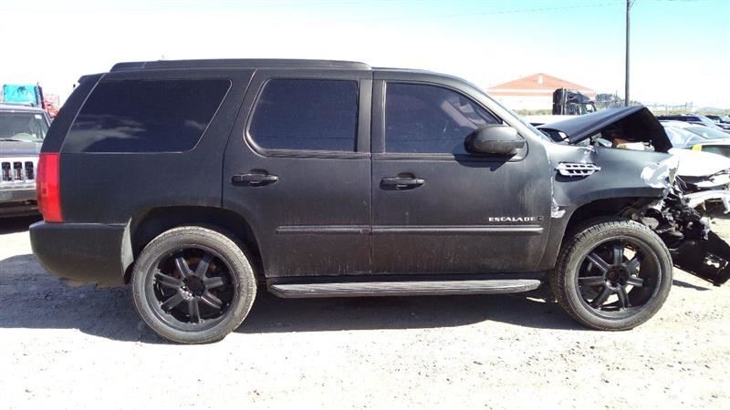 Rear Temperature Control Console Mounted Opt D07 from 2007 ESCALADE 7067043