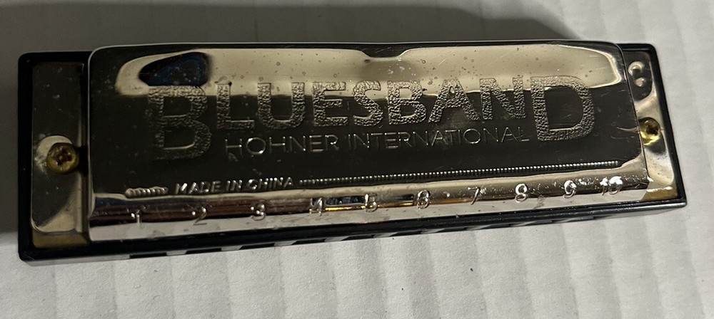 Musical Instruments. Bluesband Hohner International Harmonica