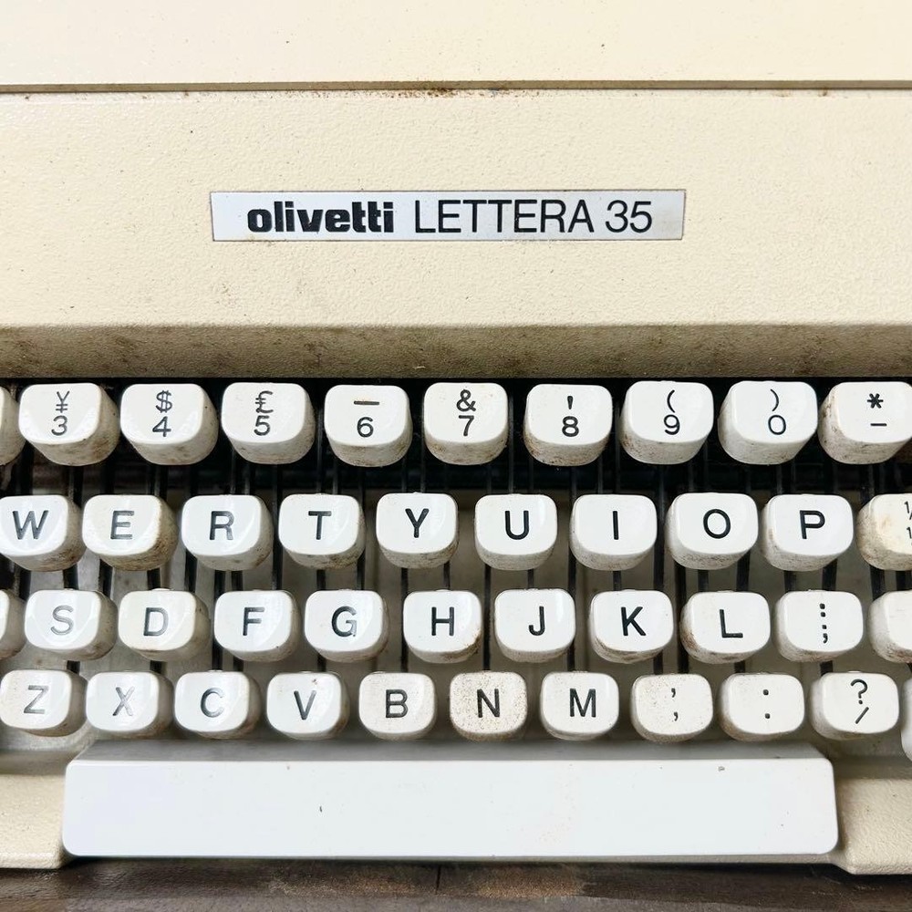 Gucci Olivetti typewriter Authentic