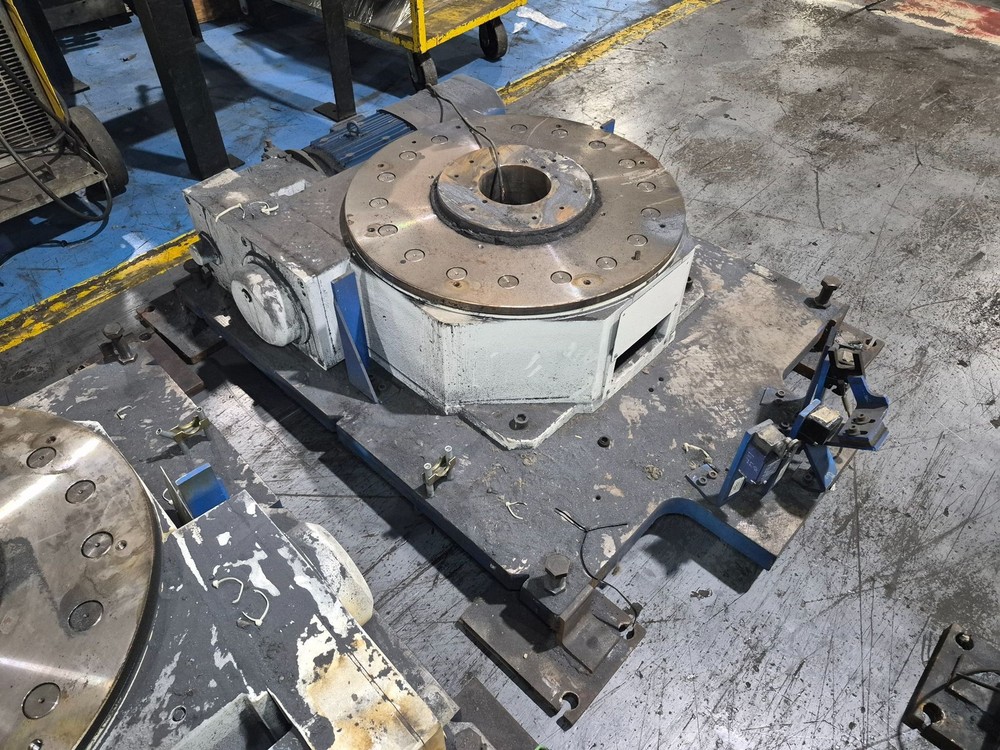 WEISS CR700CAA Heavy-Duty Rotary Indexing Table USED