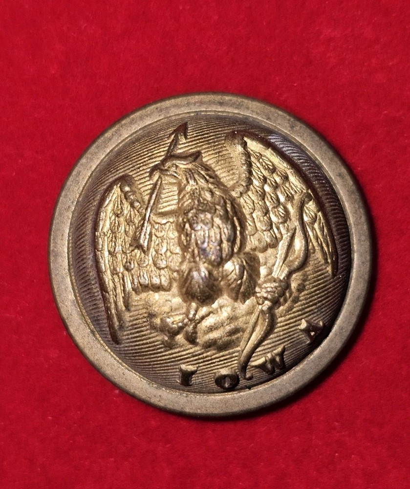 Post War Iowa Coat Button