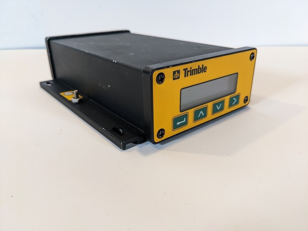 TRIMBLE AgGps 3302-11