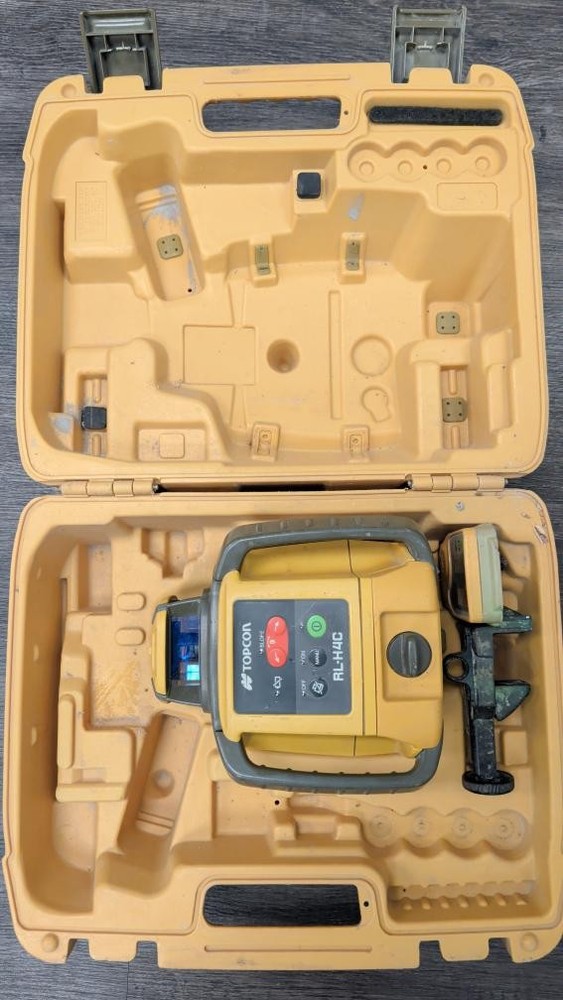 TOPCON RL-H4C LASER LEVEL (B06011102)