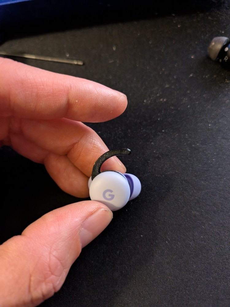 Wingtips for Pixel Buds Pro 2 and 2a,3d print TPU. Fits inside the case. 4 sizes