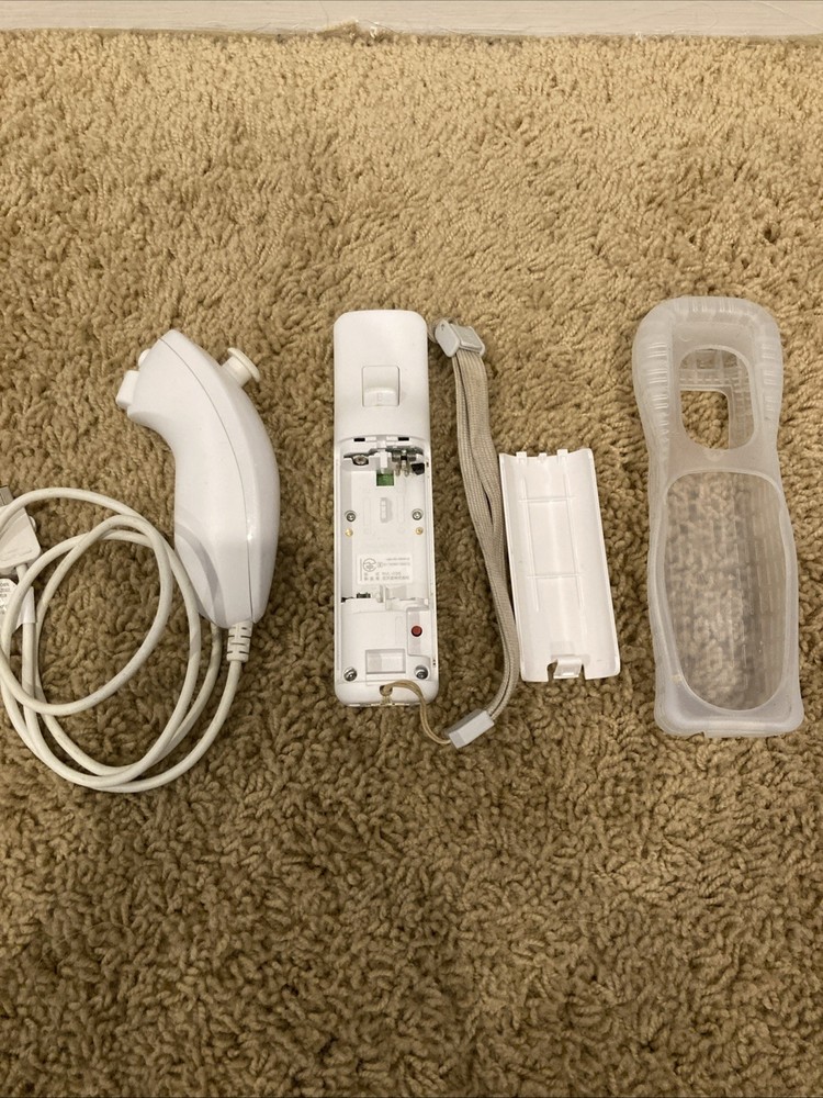 Nintendo Wii Remote Plus Motion Controller - White Tested!