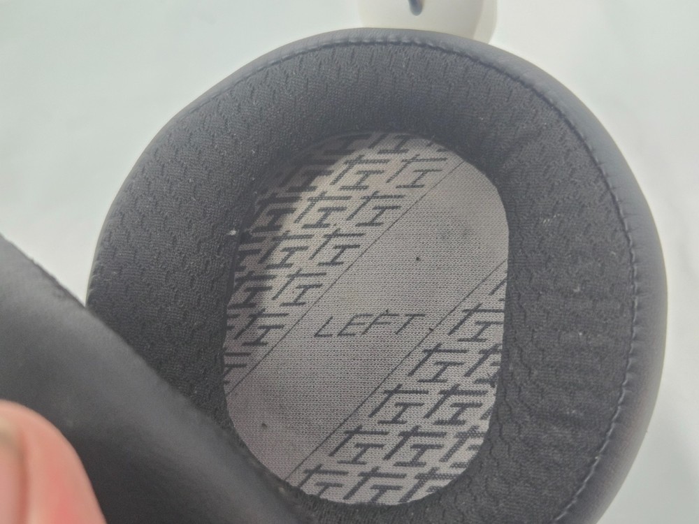 Audio-Technica High-Fidelity Closed-Back Wired Gaming Headset - Missing Cables