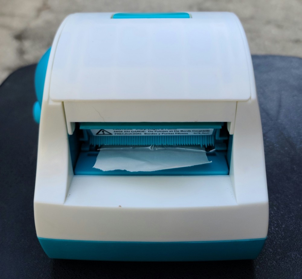 XYRON 5" Creative Station Sticker Laminator, Label, & Magnet Maker Machine