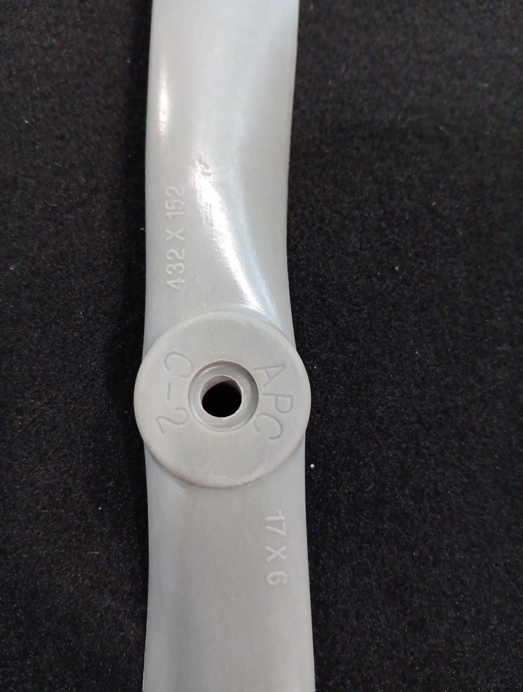 APC C-2 PROPELLER NEW! 17 X 6