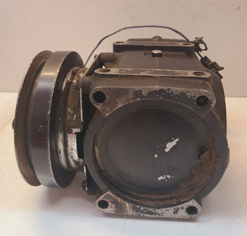 Blissfield Compressor Serial 05906 | 99500 | Model HGB 1000